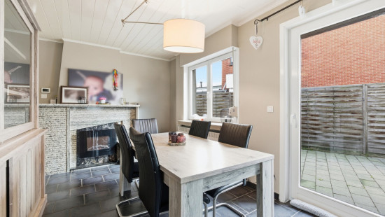 Bunderstraat - 8 - - 9290