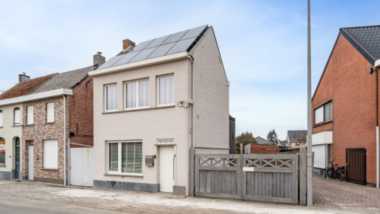 Bunderstraat - 8 - - 9290