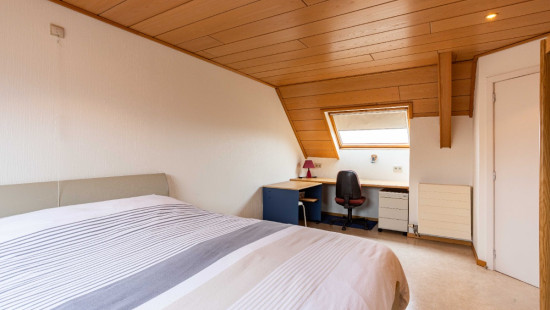 Hazewindstraat - 18 - - 8540