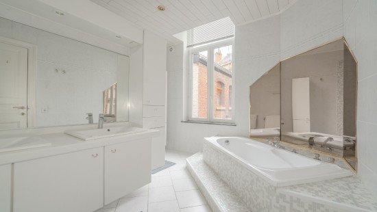 Place Léopold - 10 - - 5000