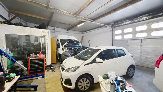 Rue de la Province - 127 - Entrepôt - 4100