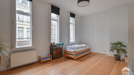 Rue Simonis - 64 - - 1050