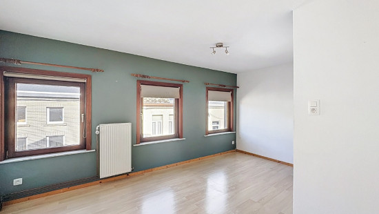 Rue du Chanoine Scarmure - 3 - 2 - 7060