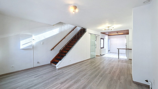 Rue du Chanoine Scarmure - 3 - 2 - 7060