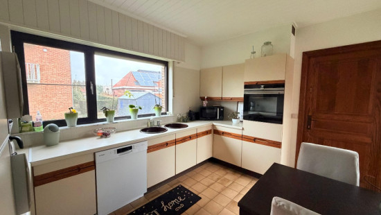 Vezerlaan - 1 - - 3540