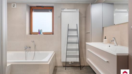 Nieuwdorpstraat - 46 - - 8340