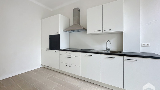 Avenue de l'Université - 97 - - 1050