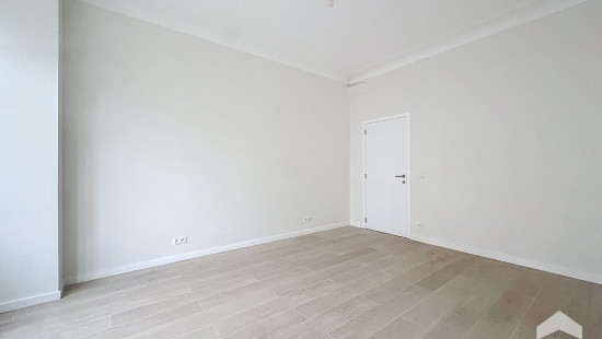 Avenue de l'Université - 97 - - 1050