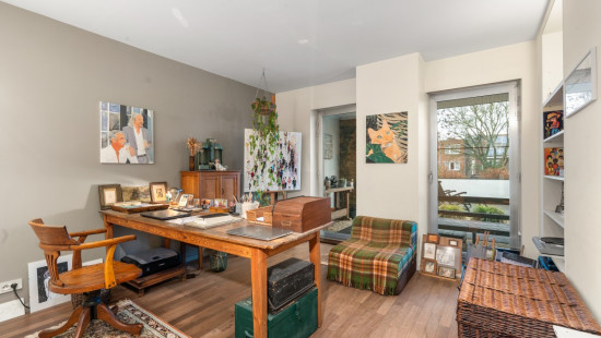 Asterdreef - 15 - - 9040