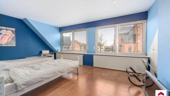 De Plaats - 8 - - 9910