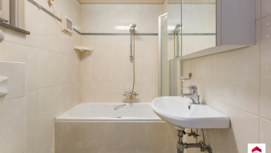 De Plaats - 8 - - 9910