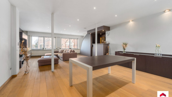 De Plaats - 8 - - 9910