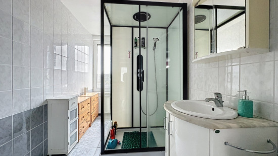 Avenue Defuisseaux - 17 - - 4100