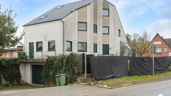 Weg naar Opoeteren - 233 - - 3660