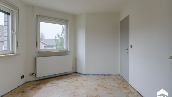 Weg naar Opoeteren - 233 - - 3660