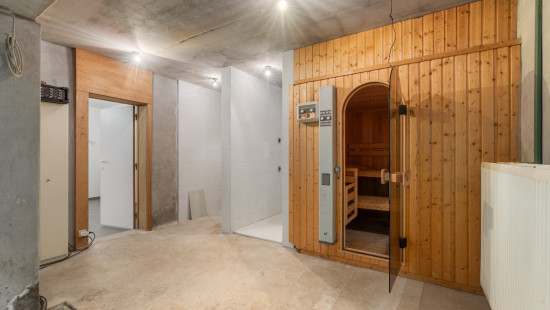 Hoogstraat - 142 - - 9340