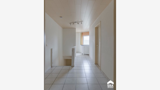 Weg naar Opoeteren - 233 - - 3660