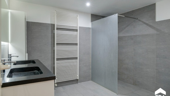 Weg naar Opoeteren - 233 - - 3660