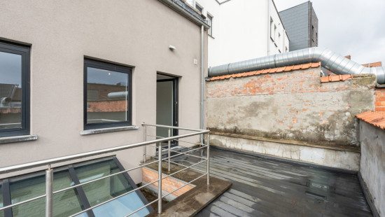 Markt - 27A - - 9140