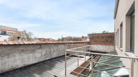 Markt - 27A - - 9140