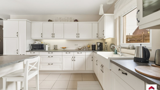 Chaussée de Roeulx - 379 - - 7060