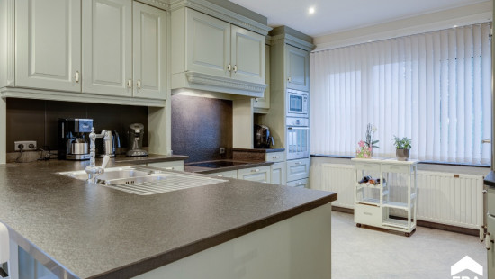 Marktplein - 17 - - 3941