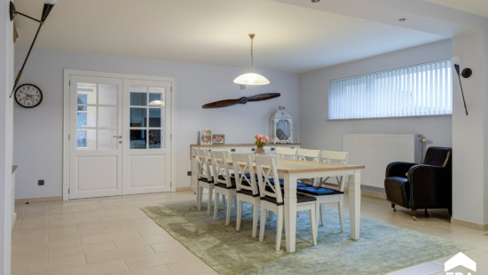 Marktplein - 17 - - 3941