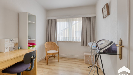 Joost Van De Vondelstraat - 20 - - 3920