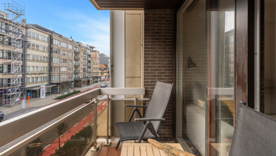 Albert I Laan (res. Strandjutter) - 99 - - 8670