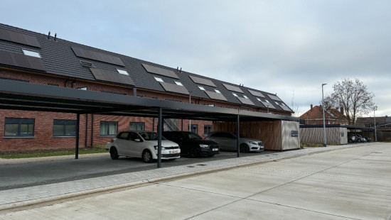 Honingboomhof - 30 - - 8530