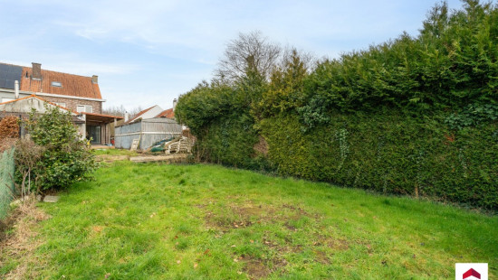 Essenestraat - 19 - - 1740