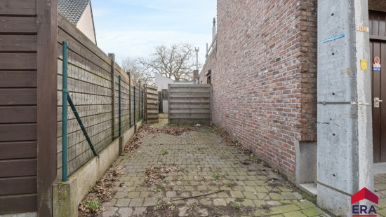 Ledebaan - 177a - - 9300