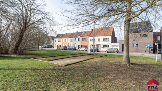 Ledebaan - 177a - - 9300