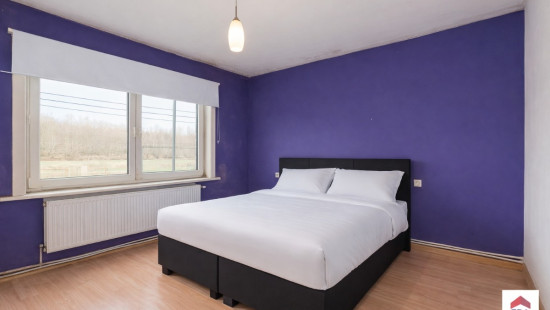 Essenestraat - 19 - - 1740