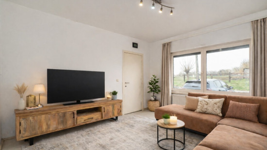 Essenestraat - 19 - - 1740