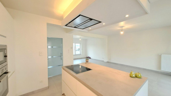 Nederlandlaan - 14 - - 8550