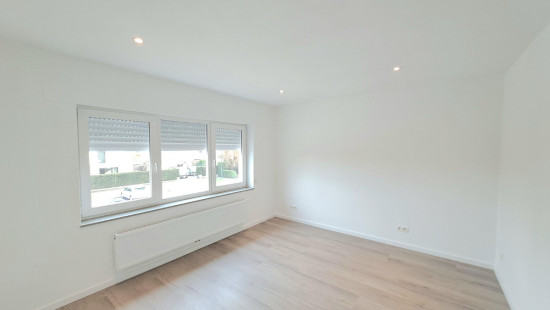 Nederlandlaan - 14 - - 8550