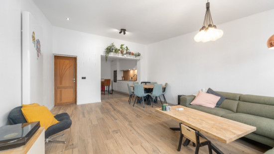 Kruisbeeldstraat - 21 - - 9220