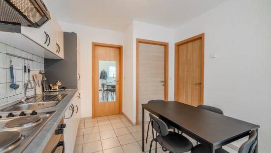 Chaussée de Gaulle - 28 - 0011 - 4000