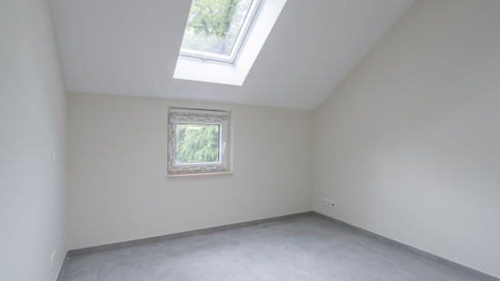 Route de Neufchâteau - 410 - 022 - 6700