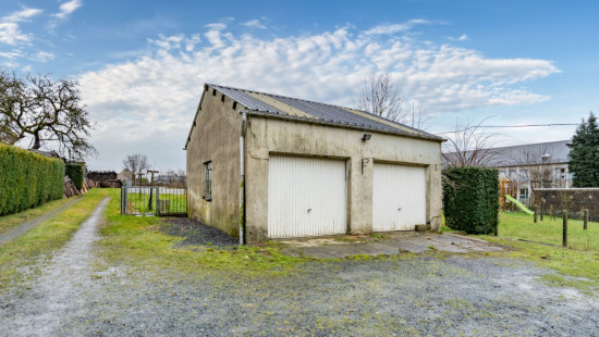 Rue des Chasseurs Ardennais - 16 - - 6880