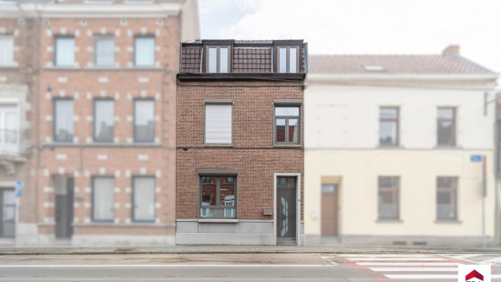 Rue de Mons - 140 - - 7090