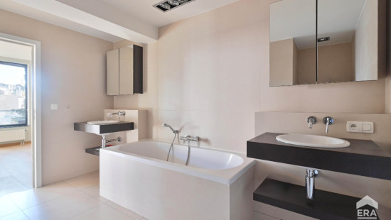 Chaussée de Charleroi - 92 - - 1060