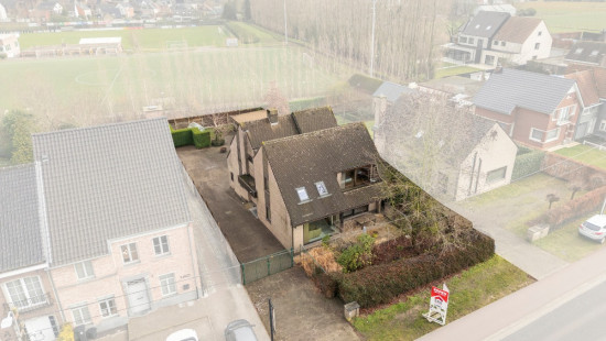 Hoogstraat - 142 - - 9340