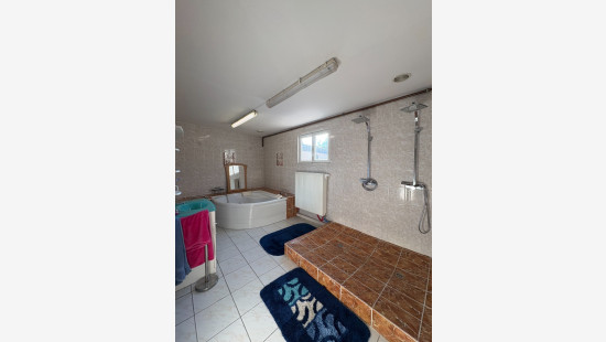 Meensesteenweg - 118 - - 8890