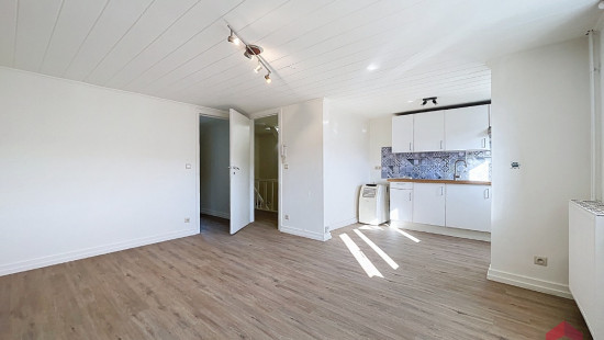 Rue Docteur Melin - 8 - 2 - 5300