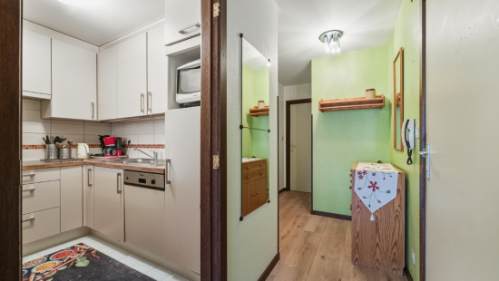 Oostendelaan - 31 - 0401 - 8670