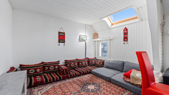 Belseledorp - 143 - - 9111