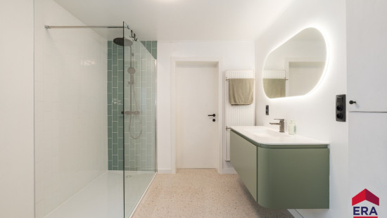 Beekstraat - 10 - - 9340