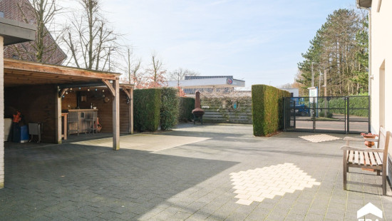 Marktplein - 17 - - 3941